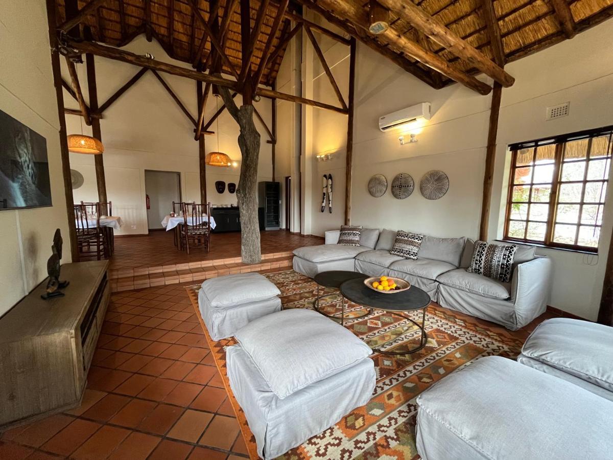 Milima Big 5 Safari Lodge Hoedspruit Exterior photo
