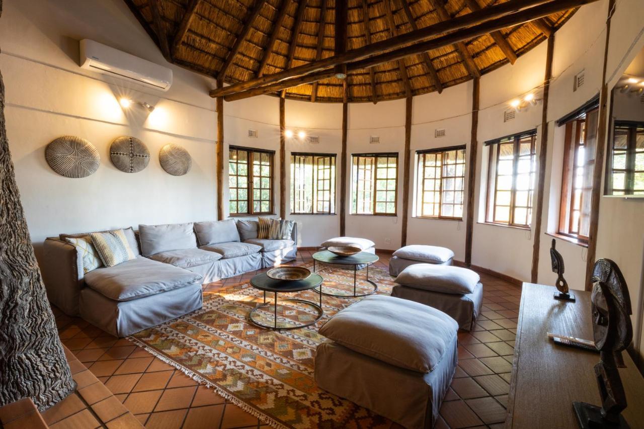 Milima Big 5 Safari Lodge Hoedspruit Exterior photo