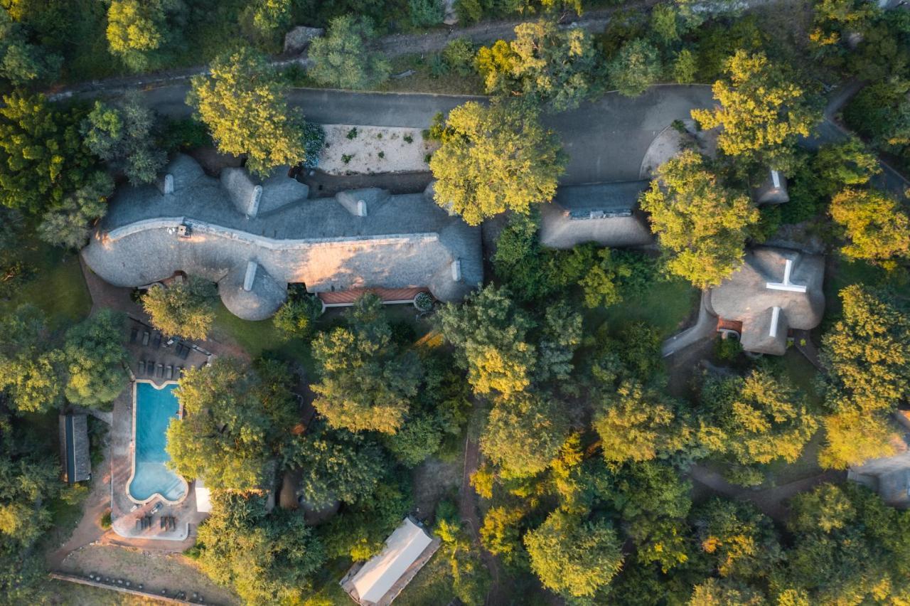 Milima Big 5 Safari Lodge Hoedspruit Exterior photo