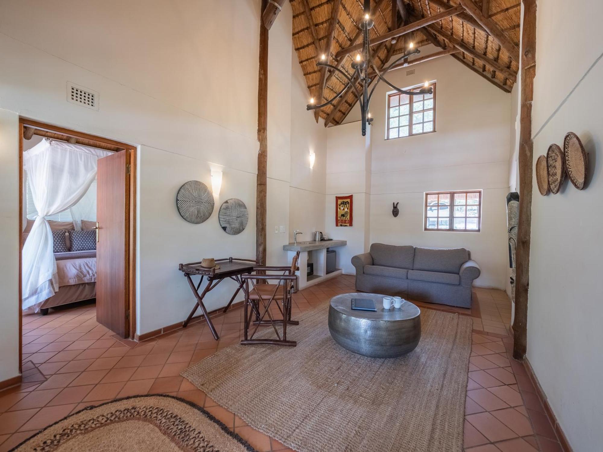 Milima Big 5 Safari Lodge Hoedspruit Exterior photo